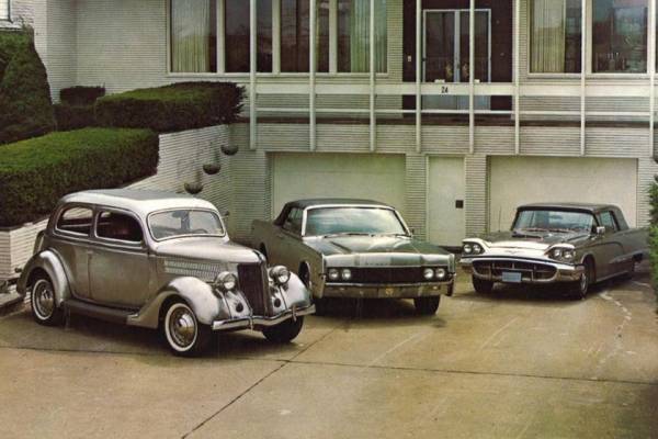 Уникальные "вечные" автомобили Ford будут выставлены на аукцион: они сделаны из нержавеющей стали и выпущены 60 лет назад