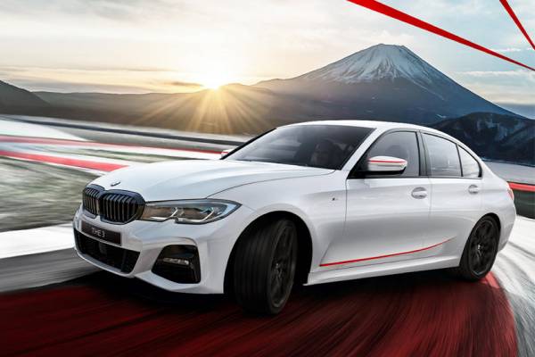 Альпийский белый цвет и красная полоса: компания BMW посвятила 3 модели специального выпуска выходу из кризиса