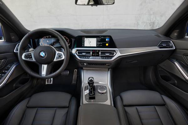 Wi-Fi в салоне, новая цветовая палитра: BMW анонсировала обновления для X5, X7 и 3 серии 2021 года