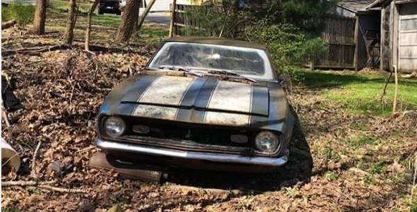 Забытый в лесу: очень редкий Chevrolet Camaro 1968 года получает шанс на восстановление (фото)