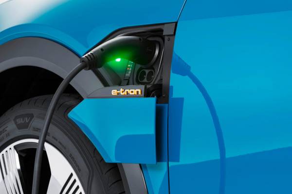 Новинка на рынке электромобилей: Audi разрабатывает двунаправленную зарядку и 25 моделей к 2025 году