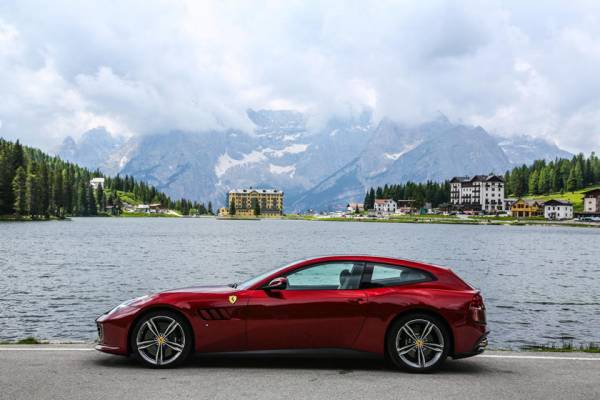 У Ferrari уже есть замена: компания может отказаться от производства спорткара 2020 Ferrari GTC4Lusso