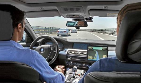Анализ покрытия шинами: BMW будет оснащать автомобили нового поколения израильскими программами распознавания дороги