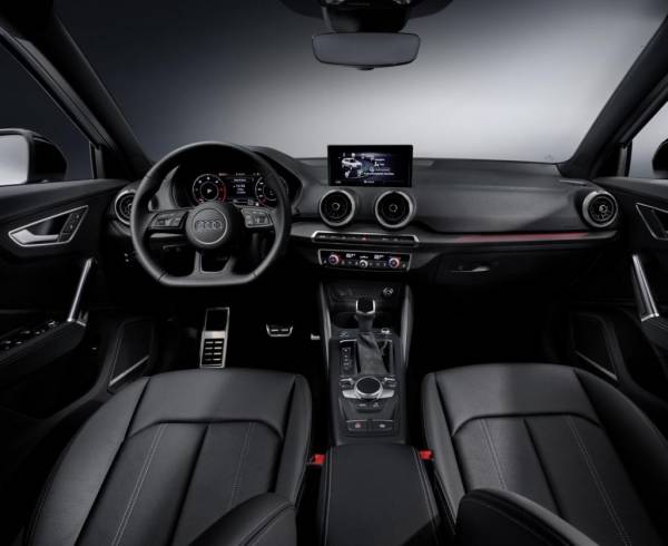 Светодиодная оптика Matrix: рассекречены подробности о новом кроссовере Audi Q2 перед выходом в Европе