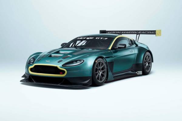 Продается только в наборе: Aston Martin запускает новую коллекцию в комплекте из трех авто, побеждавших в гонках