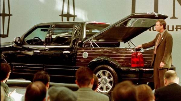 Почему автолюбители не увидят Blackwood или Mark LT в ближайшие годы: президент Ford заявил, что Lincoln не будет строить новый пикап