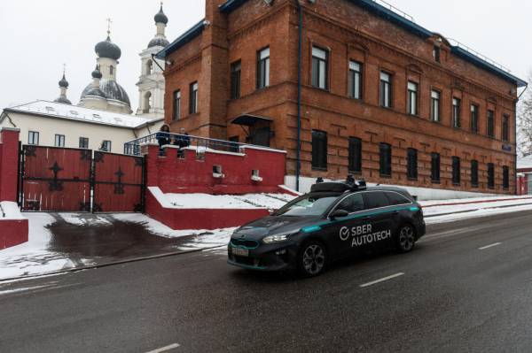 Первые беспилотные автомобили «Сбер» выехали на улицы Москвы