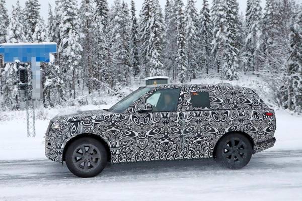 Новое пятое поколение: Land Rover начал тестировать люксовый внедорожник Range Rover