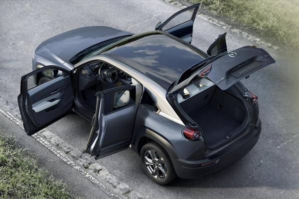 Mazda официально объявила об использовании в своих кроссоверах MX-30 роторного двигателя: запас хода будет удвоен