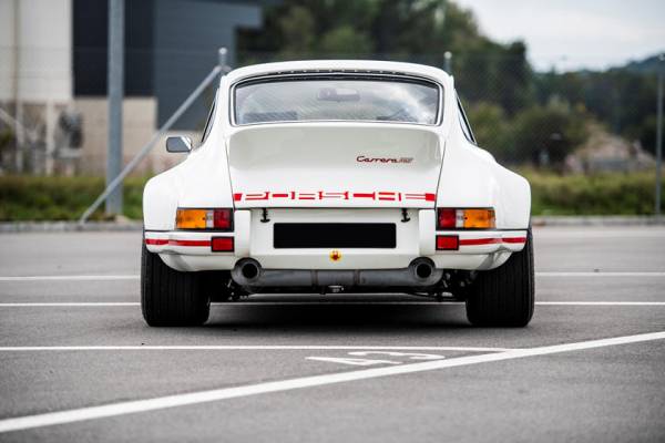 Культовое авто всех времен за семизначную цену: выставлен на продажу Porsche 911 Carrera RSR 2.8 1973 года выпуска