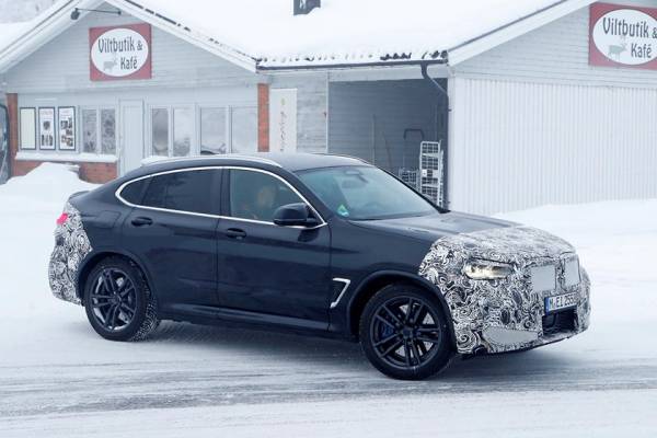 В Сети появились свежие снимки BMW X4 M Facelift с увеличенной решеткой