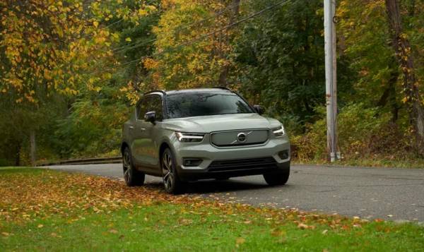 Вслед за XC40 Recharge новая модель электромобиля Volvo будет запущена в производство в 2021 году, по мере восстановления продаж
