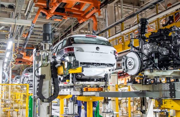 Taos в России: Volkswagen запустил серийное производство нового компактного кроссовера в Нижнем Новгороде