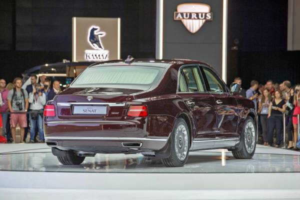 Премиальный седан Aurus Senat, изготовленный в России, будут продавать на Ближнем Востоке