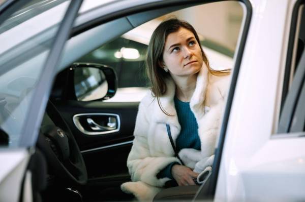 Комфорт для водителя – 82 %: россияне описали автомобиль мечты и какие автопроизводители всегда в спросе
