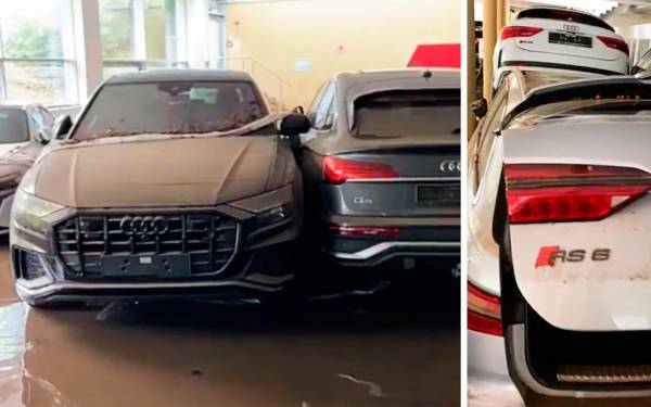 Спорткары под водой: в Германии затопило автосалоны Audi и Porsche