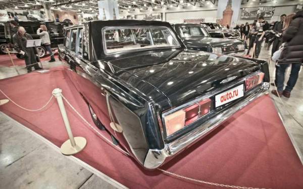 Лимузин ЗИЛ-114 времен СССР выставили на продажу за 20 млн рублей