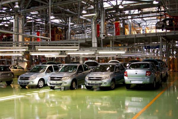 "АвтоВАЗ" может начать производство электромобилей в 2027–2028 годах