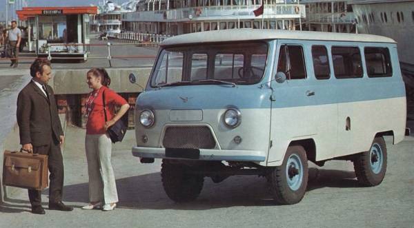 Японцы включили УАЗ-452, известный как «Буханка», в список уникальных внедорожников мира