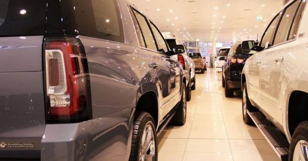Эксперты предупреждают: продажи новых авто в России, скорее всего, упадут на 10–15%