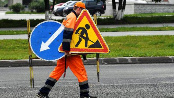 В России меняется технология расстановки дорожных знаков. Как это отразится на автомобилистах