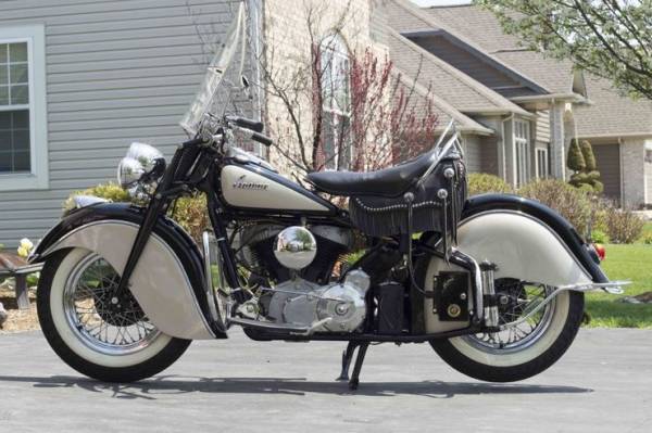 Некоторым уже почти 100 лет: лучшие примеры реставрации классических мотоциклов