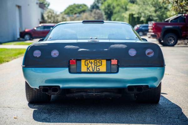 Особое место в истории Corvette: существуют всего два экземпляра этого сверхредкого прототипа Corvette ZR-1