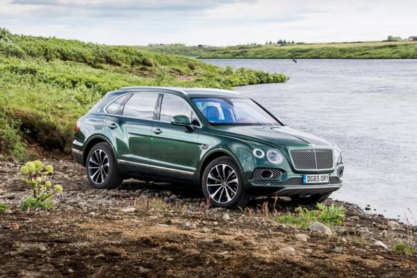 Более сдержанный дизайн: в Сети показали обновленный Bentley Bentayga
