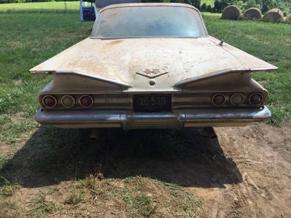 Бизнесмен из Кентукки распродает коллекцию раритетных автомобилей: на Buick Electra 1964 года можно прямо сейчас отправляться в путешествие