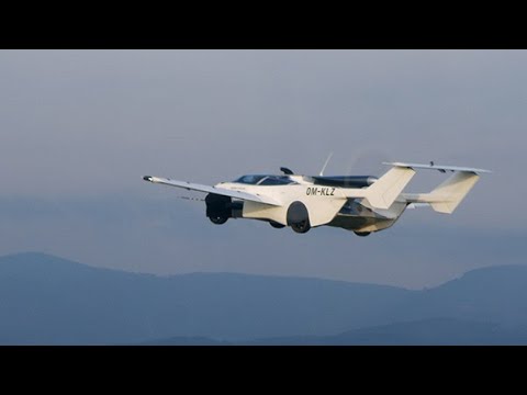 Летающий автомобиль AirCar компании Klein Vision совершил первый полет: современная реальность (видео)