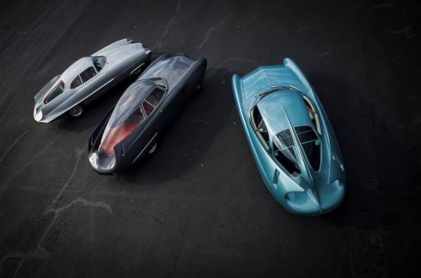 Три эксклюзивных "бэтмобиля" марки Alfa Romeo проданы на аукционе Сотбис за $14,8 млн