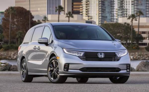 Honda Odyssey 2021 года: семейный стильный минивэн для перевозки детей и снаряжения с множеством встроенных опций
