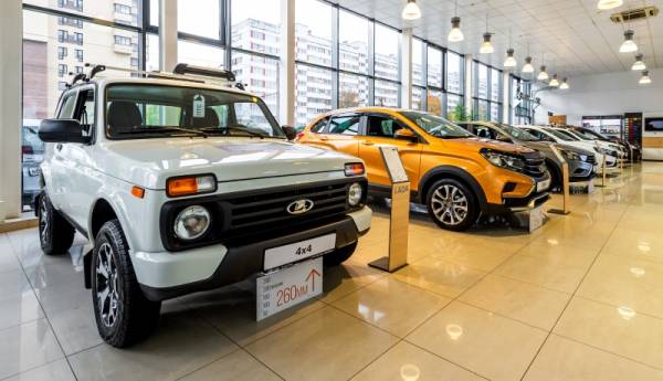 Lada по карману уже не всем: АвтоВАЗ опять повысил цены на все свои модели
