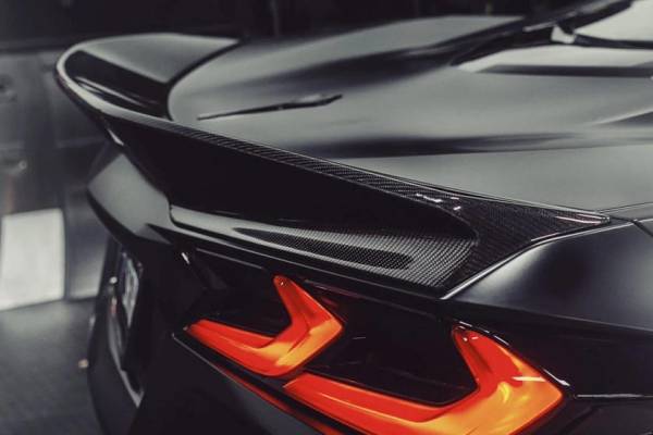 C8 Corvette Stingray получает новый комплект из карбона