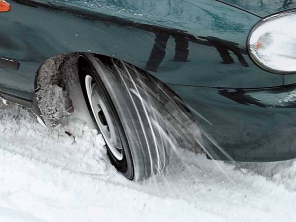 Как автомобилисту избежать неравномерного износа покрышек в зимний период