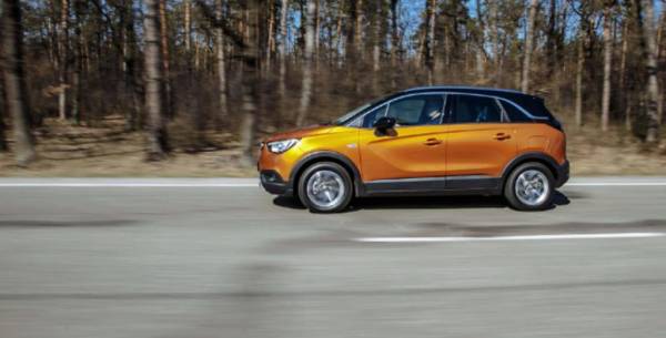 Новинка автомобильного рынка РФ 2023 года - кроссовер Opel Crossland немецкой сборки