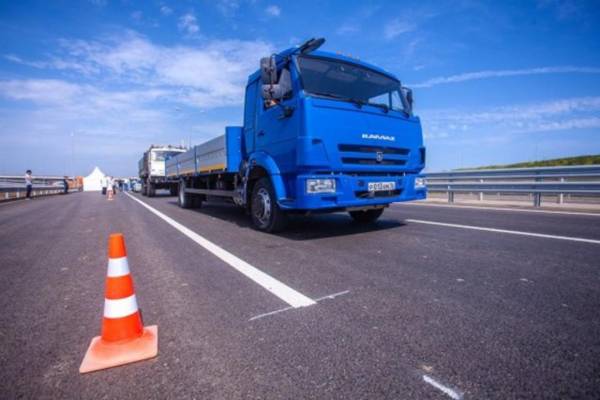 Тесты беспилотных российских грузовиков: КамАЗ проведет испытания на трассее М-11 «Нева»