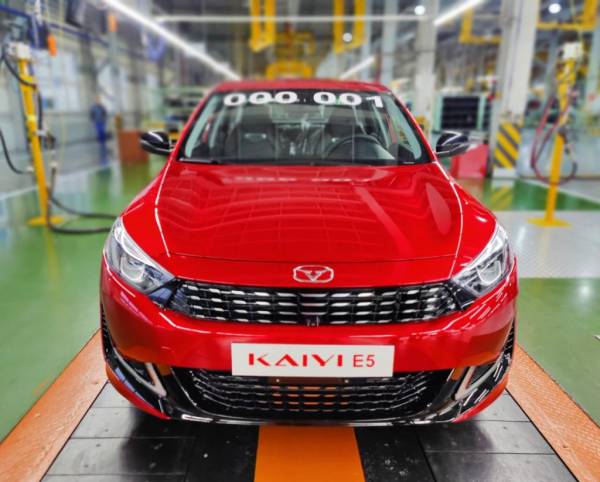 КНР представила РФ новый седан Kaiyi E5: автомобиль соберет калининградский «Автотор», продажа планируется в марте