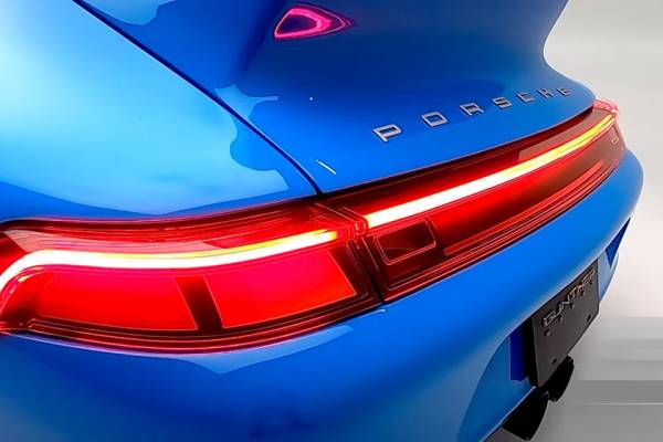 Переосмысление культового Porsche 911 поколения 993: Гюнтер Верк представил потрясающий рестомод 400R Mexico Blue