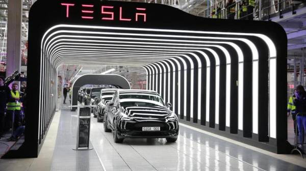 Не надо вестись на диковинные обещания: причины, по которым лучше отказаться от покупки Tesla